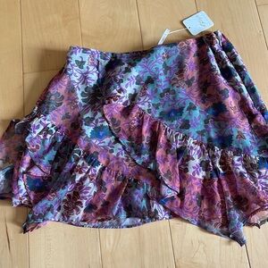 Free People, Mini skirt, size small, side zipper, new with tags
